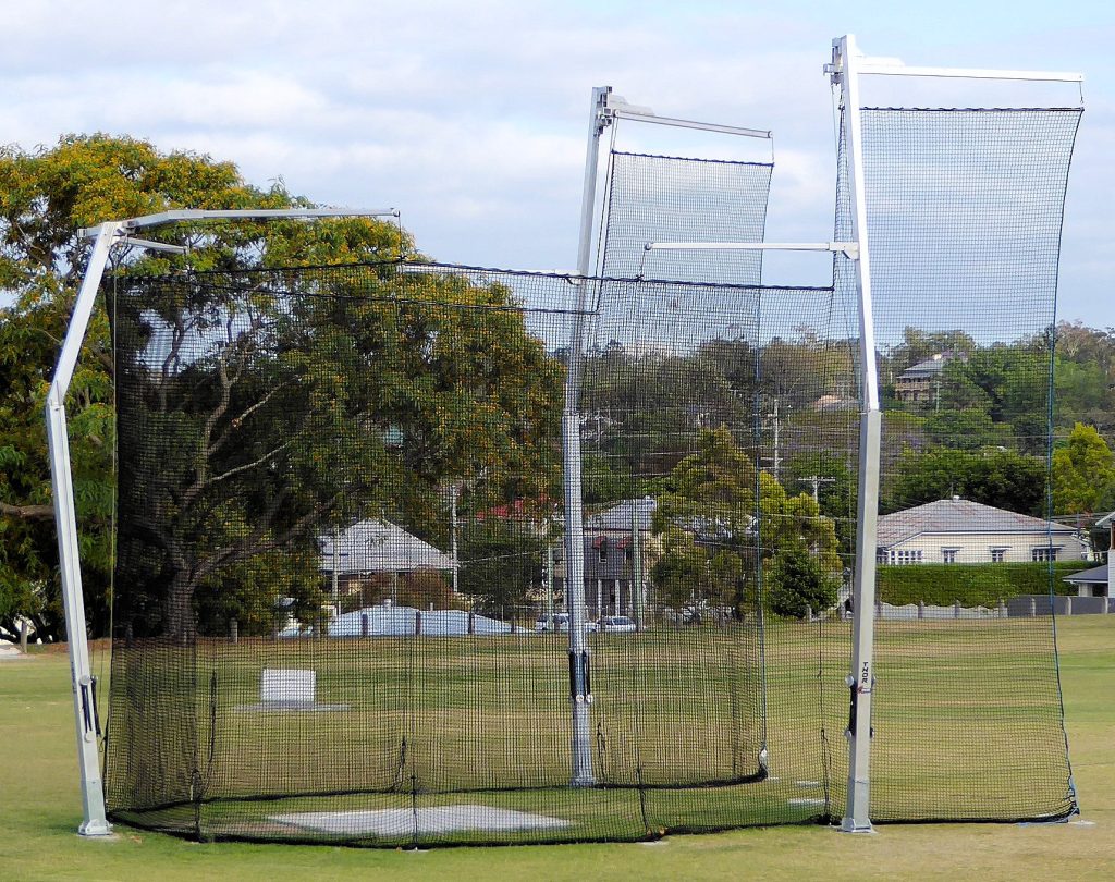 Discus, Discus Cage, Throw Cage, Throwing Cage, Play Hard Sports Equipment